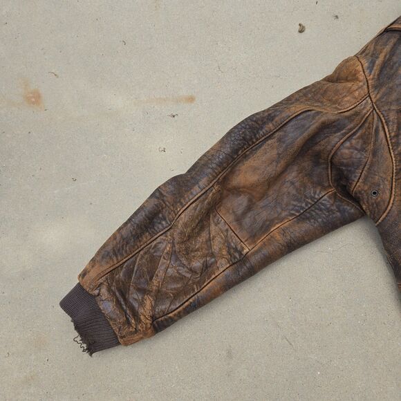 Vintage Leather Flight Bomber Jacket Lafayette Escadrille Squadron Sz 38 XL - Picture 12 of 16